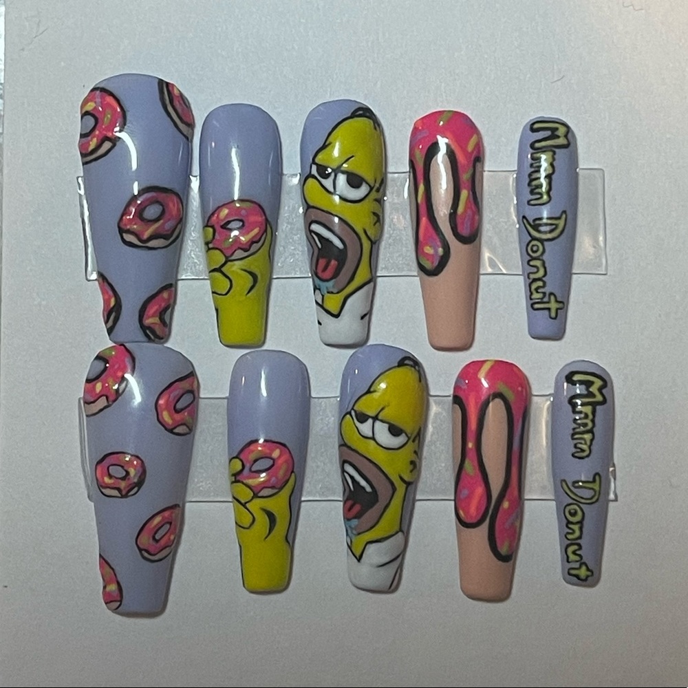 Homer Simpson press on nails - Picture 1 of 3